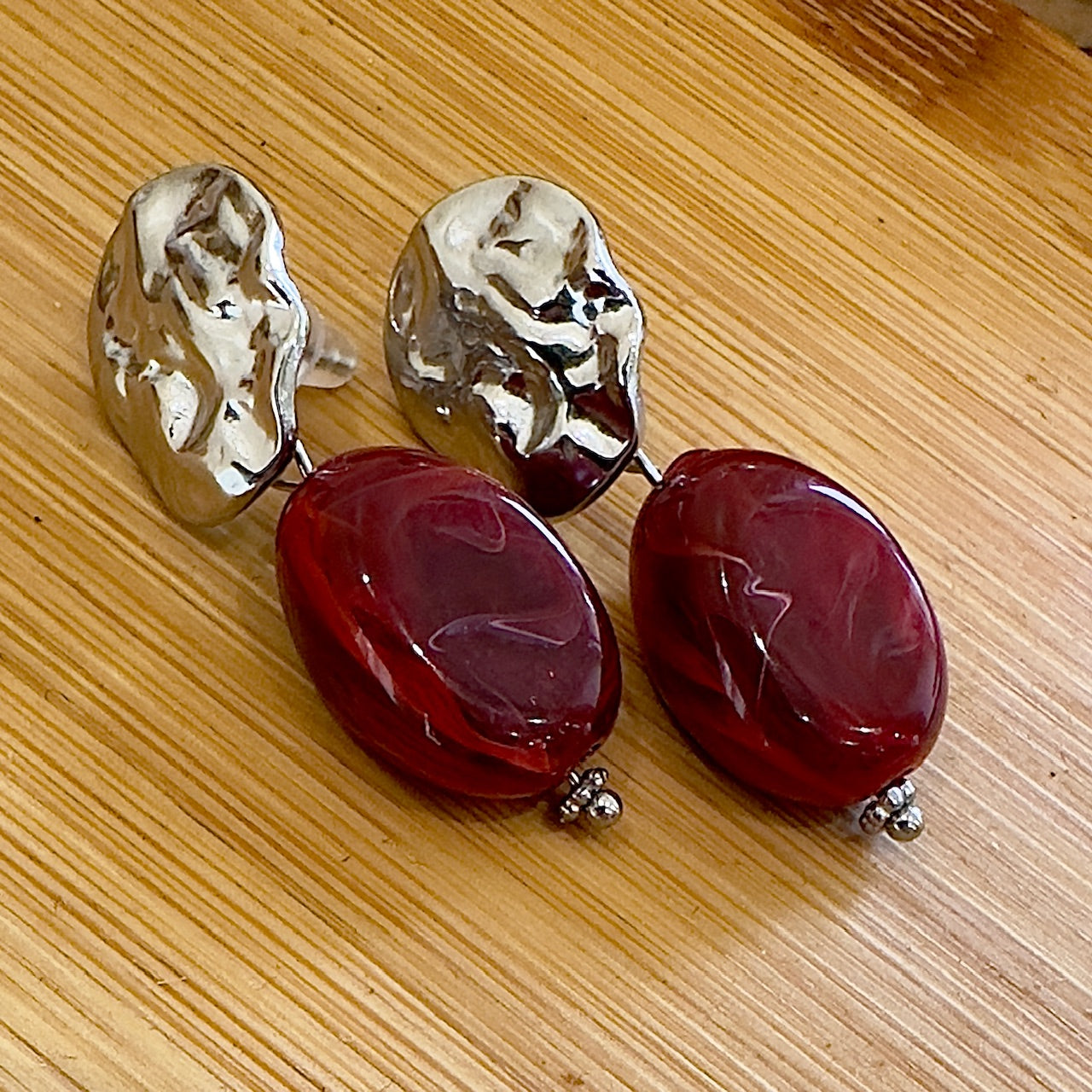 MAD SO CREATION Marbella boucles d'oreilles perle bordeaux