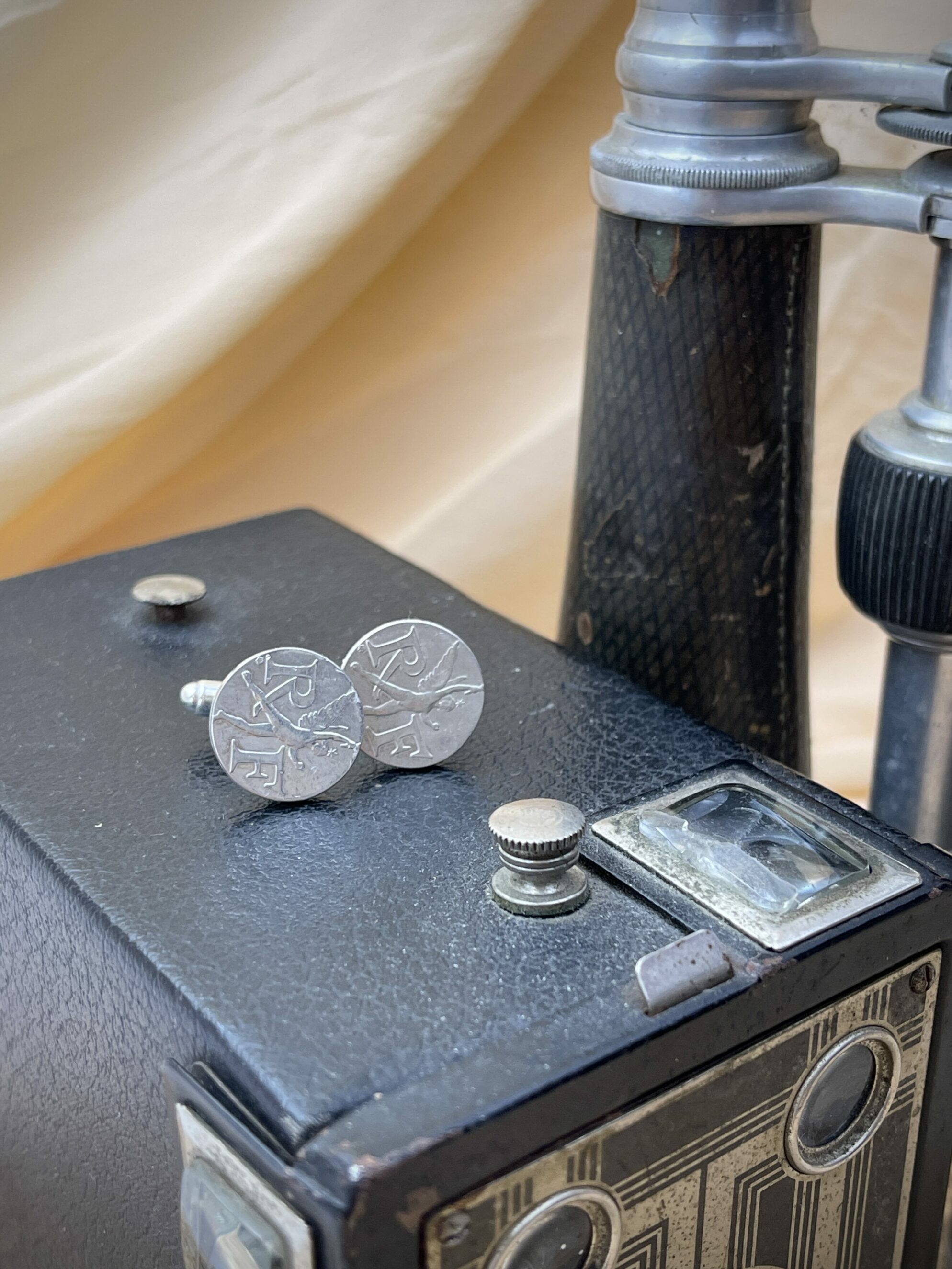 Le P’tit Franc Ange boutons de manchette pièce 10 francs