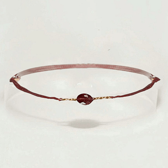Ô PLUM Bracelet Cordon Grenat Ovale plaqué or réglable
