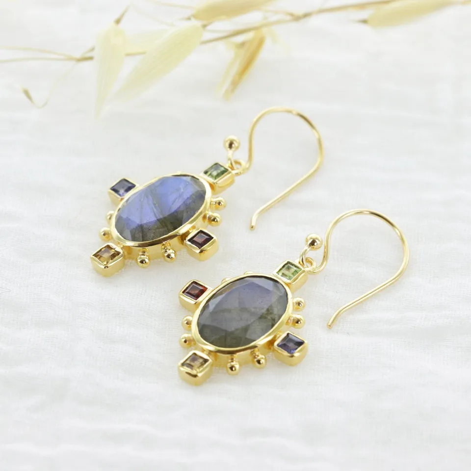 Leticia Ponti Margot boucles labradorite plaqué or