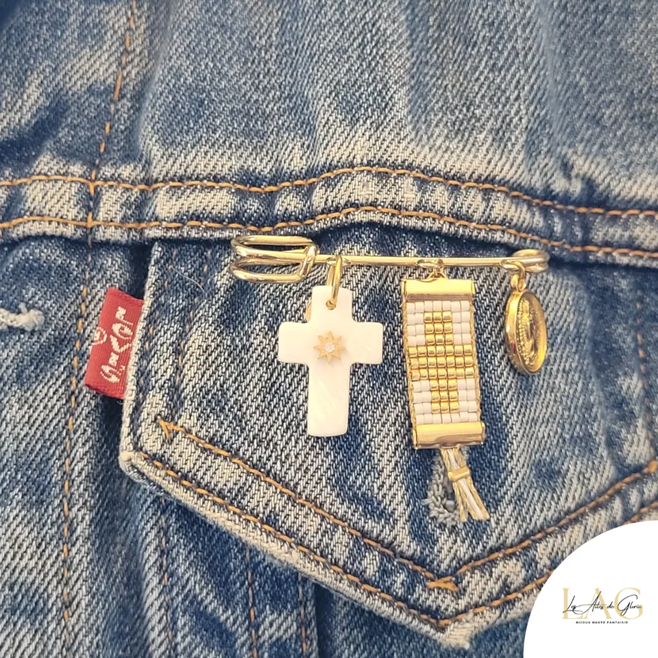 Les Ailes de Gloria broche Croix Nacre White blanche