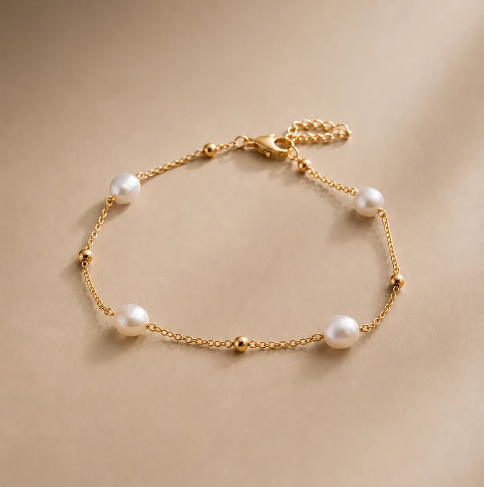 Ô Plum Mila bracelet perles plaqué or réglable 15-18 cm