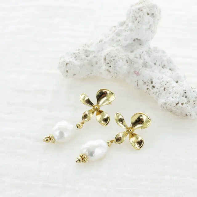 Leticia Ponti Hortense boucles perles eau douce plaqué or