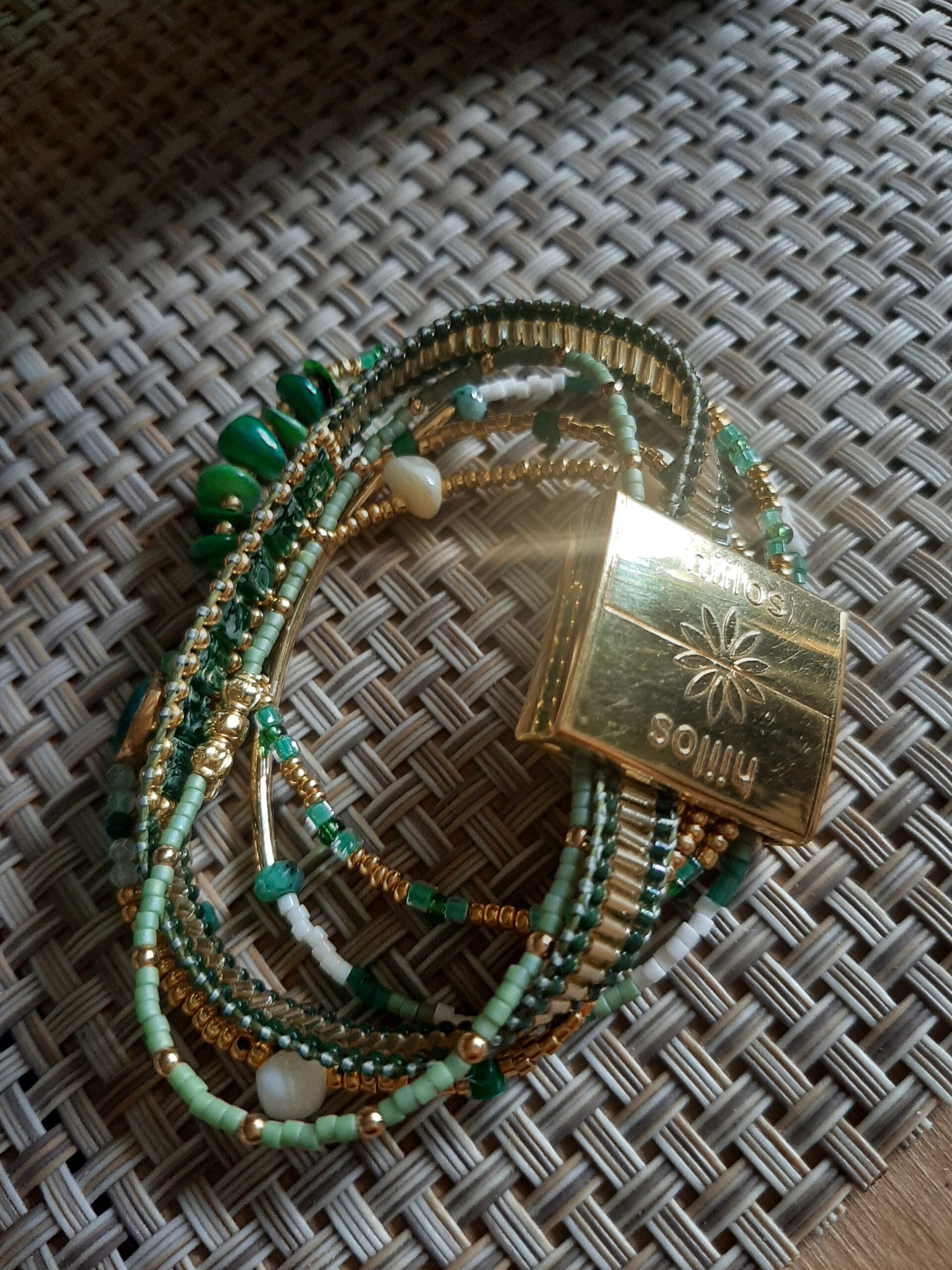 Les Ailes de Gloria Manchettes Bracelet Manchette Ostera large