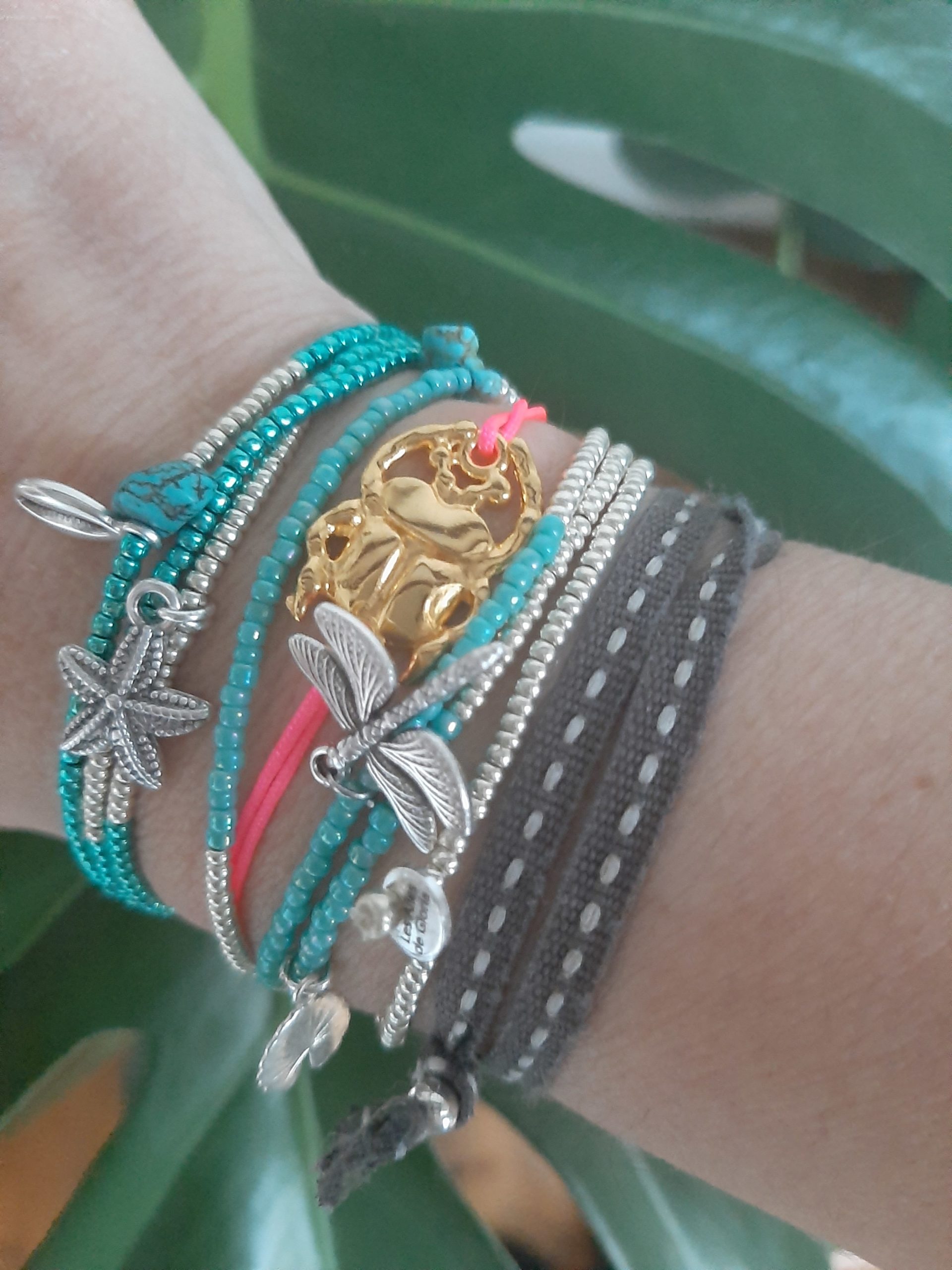 Les Ailes de Gloria Beetle bracelet scarabée plaqué or rose