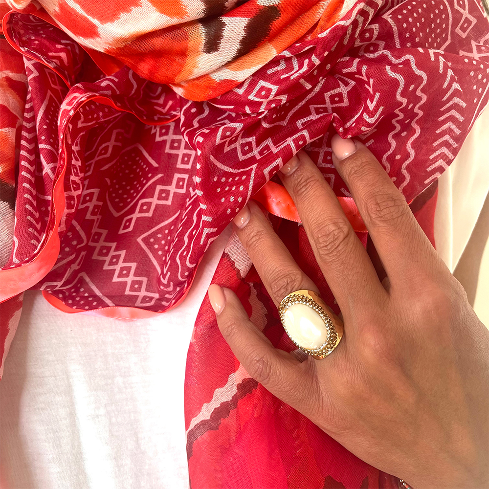 HYPNOCHIC Bague dorée strass nacre blanche ajustable