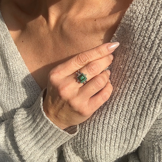 MAD SO CREATION Isambre bague dorée malachite ajustable