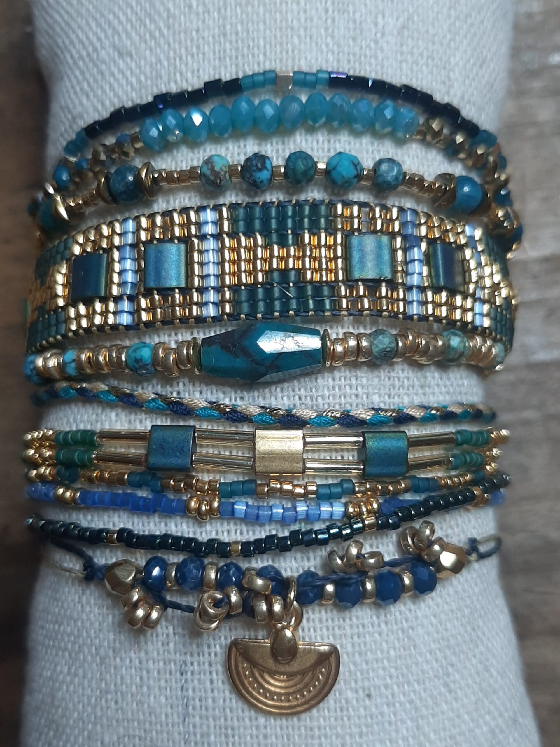 Les Ailes de Gloria Bracelets Manchettes bracelet Doris cérémonie