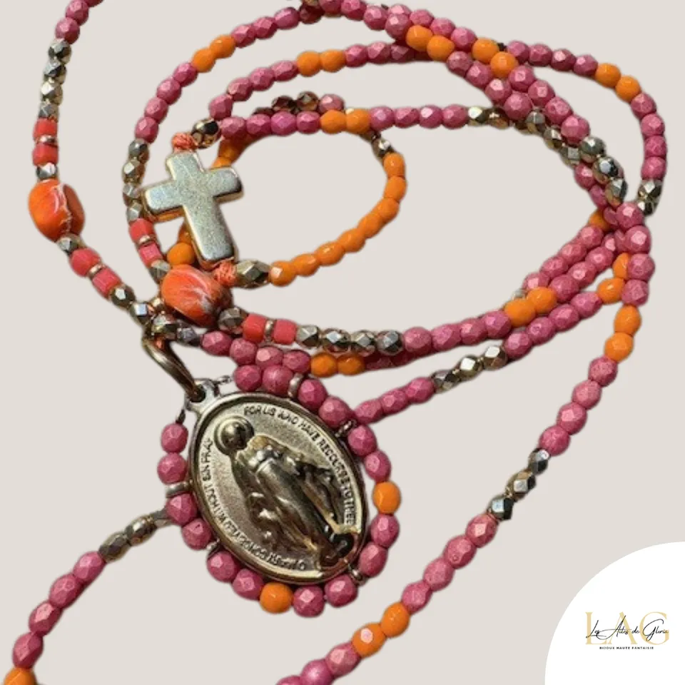 Les Ailes de Gloria Ignis collier sautoir chapelet femme
