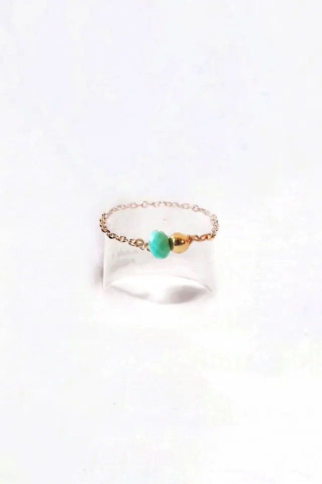 Ô Plum Janet bague chaîne turquoise plaqué or réglable
