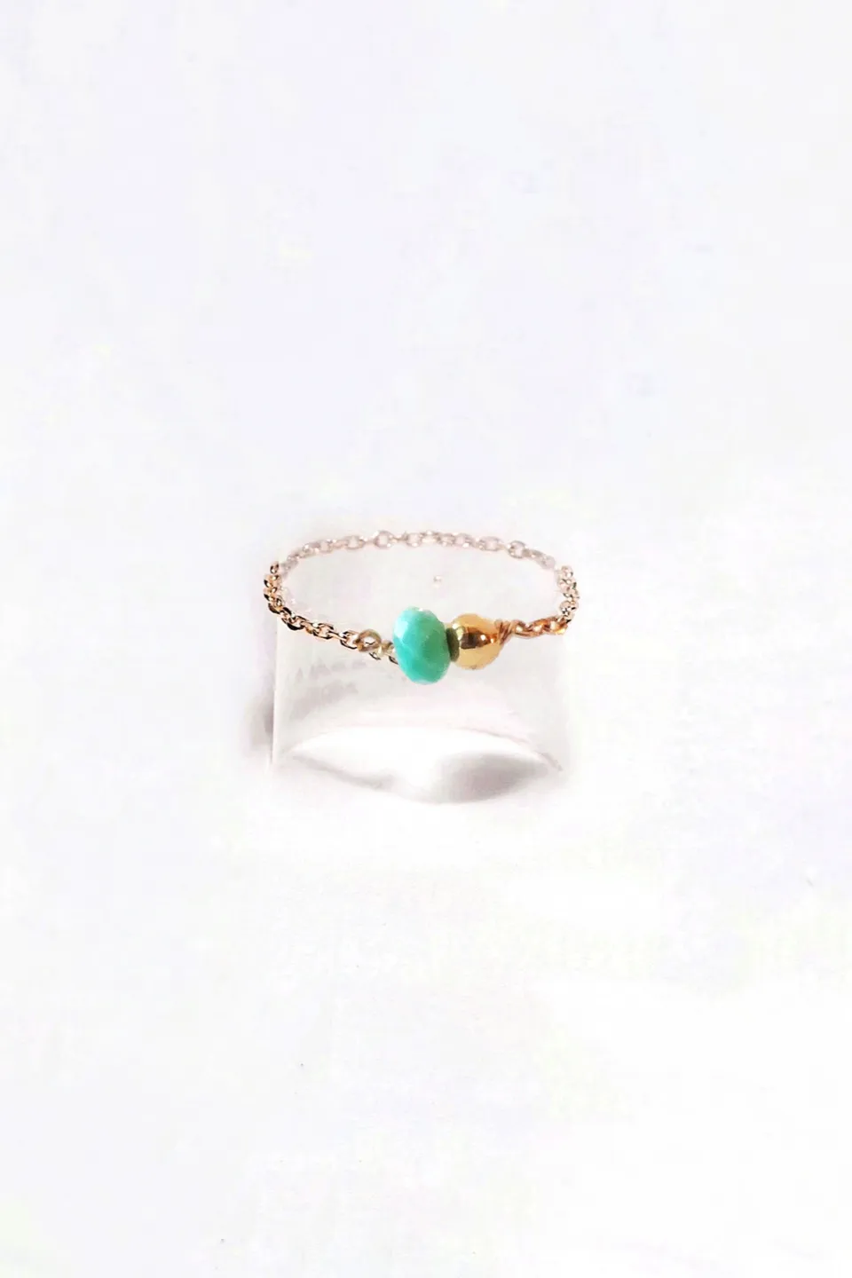 Ô Plum Janet bague chaîne turquoise plaqué or réglable