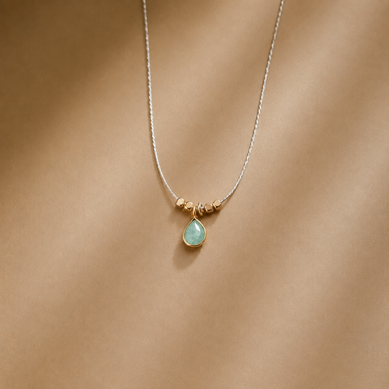 Ô PLUM Colliers Amazonite Cordon collier plaqué or 42 cm