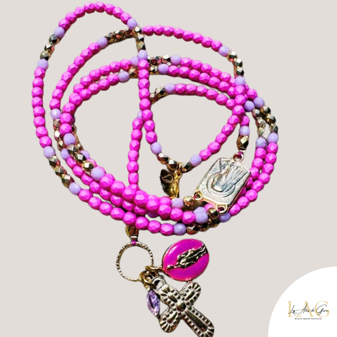 Les Ailes de Gloria Boho Pink collier sautoir rose