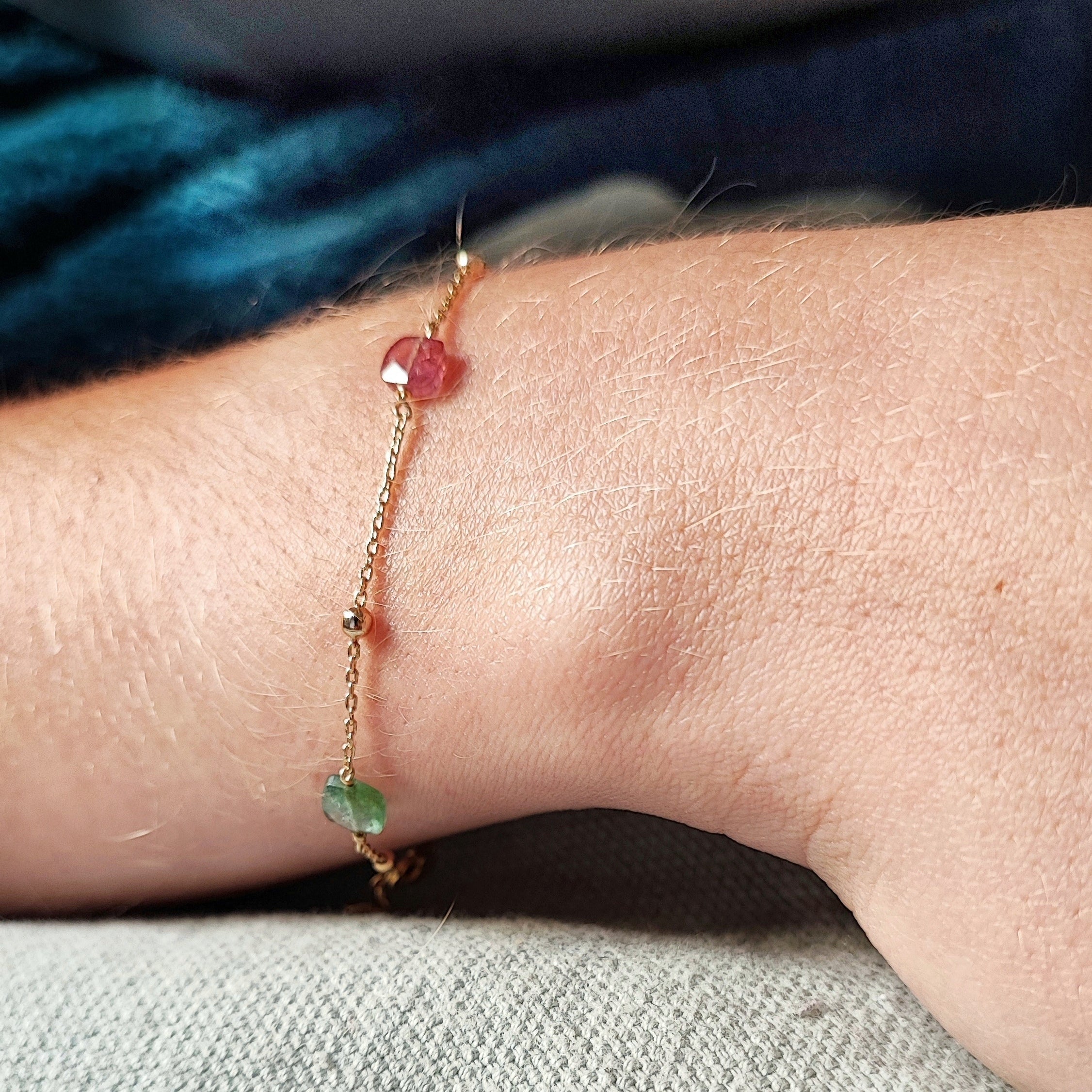 Ô PLUM HELOISE bracelet 4 tourmalines plaqué or 15-18 cm