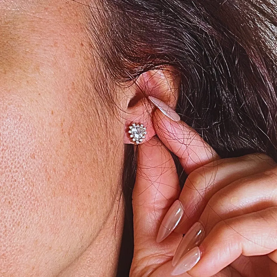 MAD SO CREATION Margot puces zircon cœur argent
