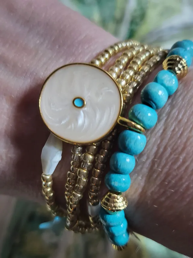 Les Ailes de Gloria Multirangs XXL Maya bracelet large doré
