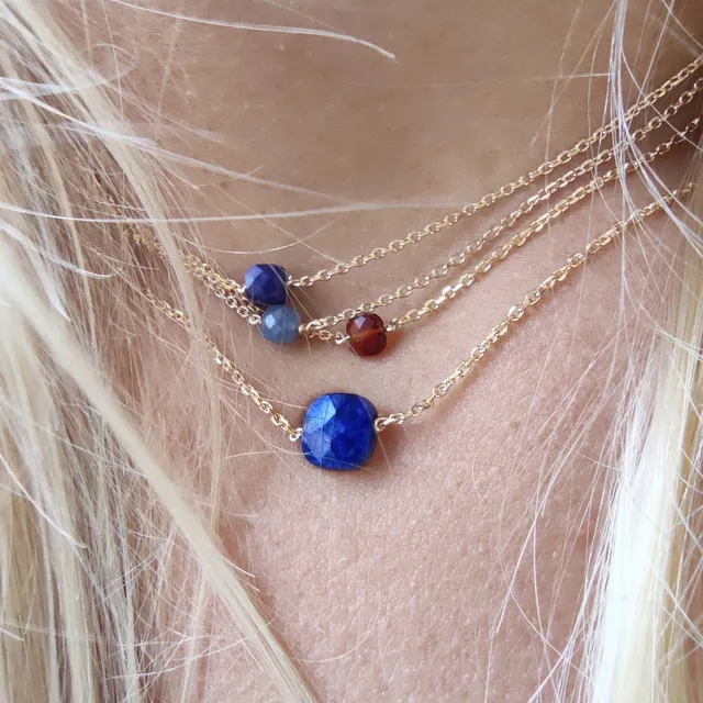 Ô PLUM SHENAA Sodalite collier plaqué or pierre bleue 42/45
