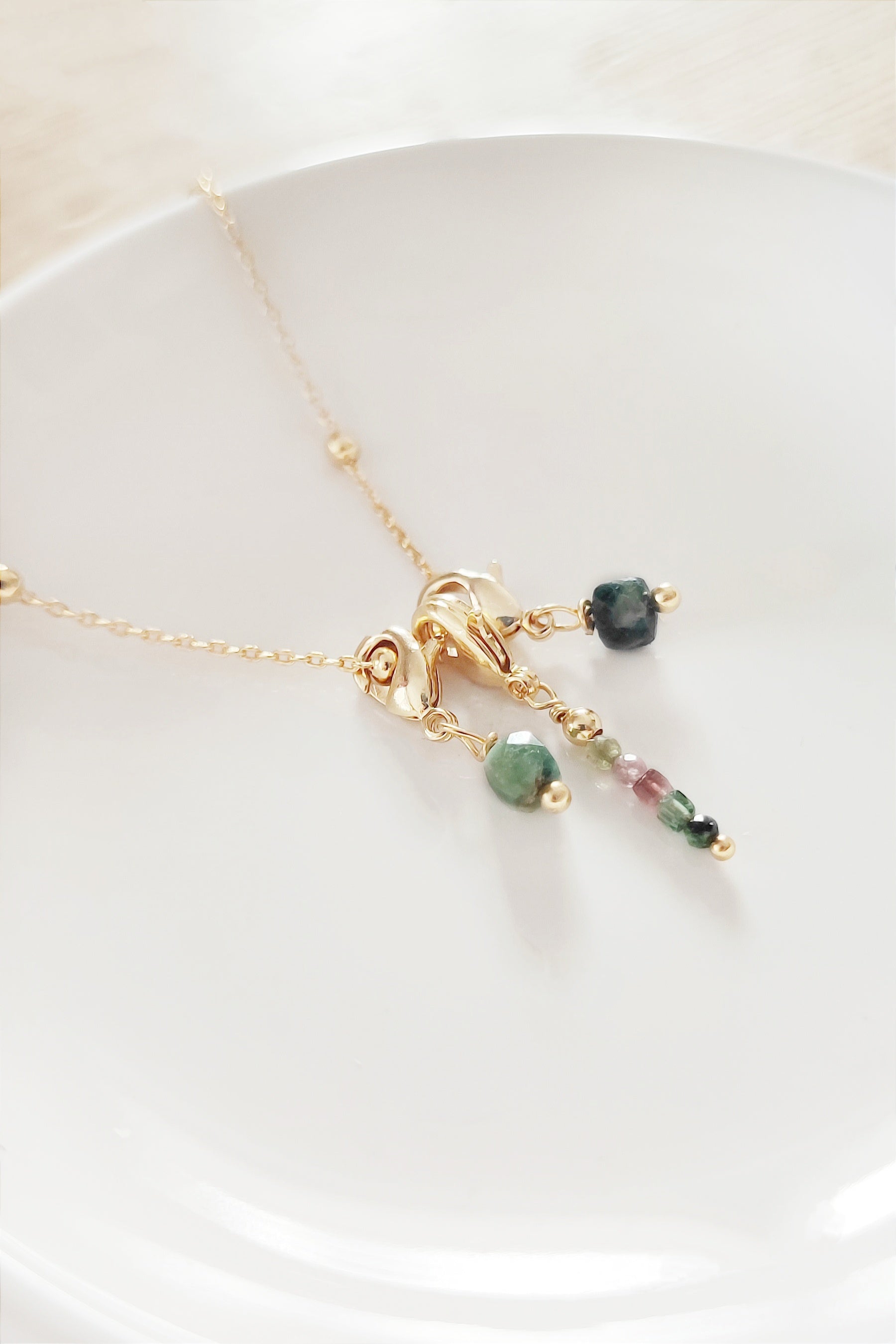 Ô PLUM Breloque Tourmaline Bleue Cube plaqué or