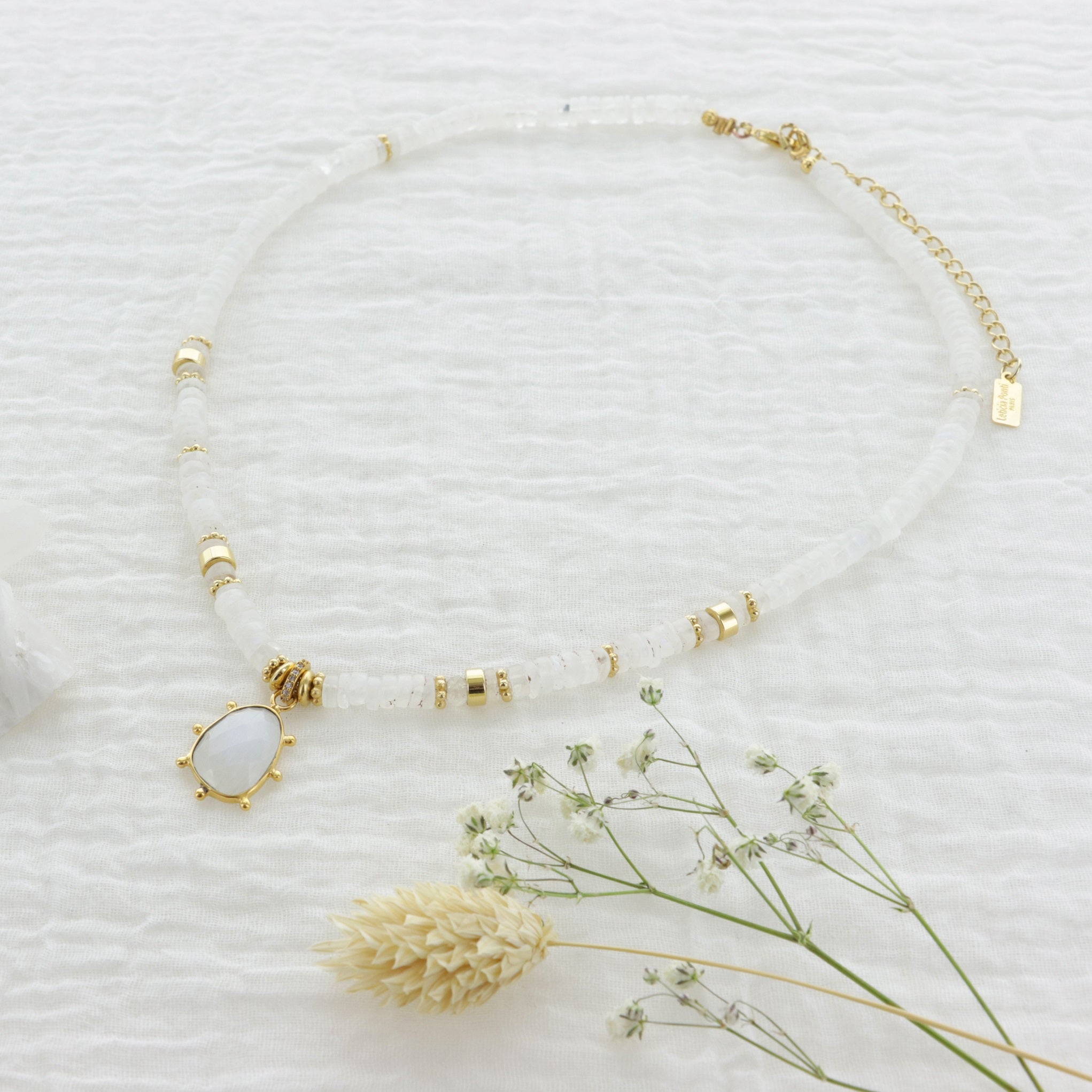 Leticia Ponti Héloïse choker pierre de lune plaqué or 38 cm