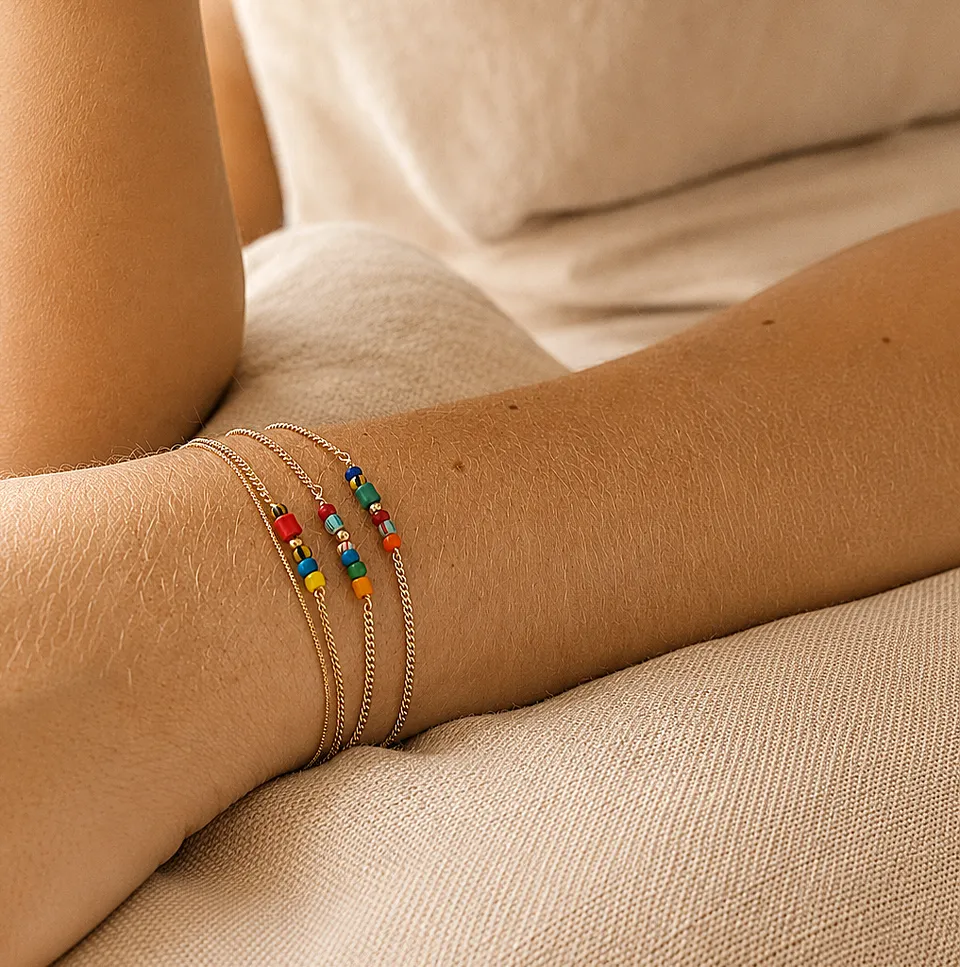 Ô Plum Lomé bracelet perles Afrique plaqué or triple