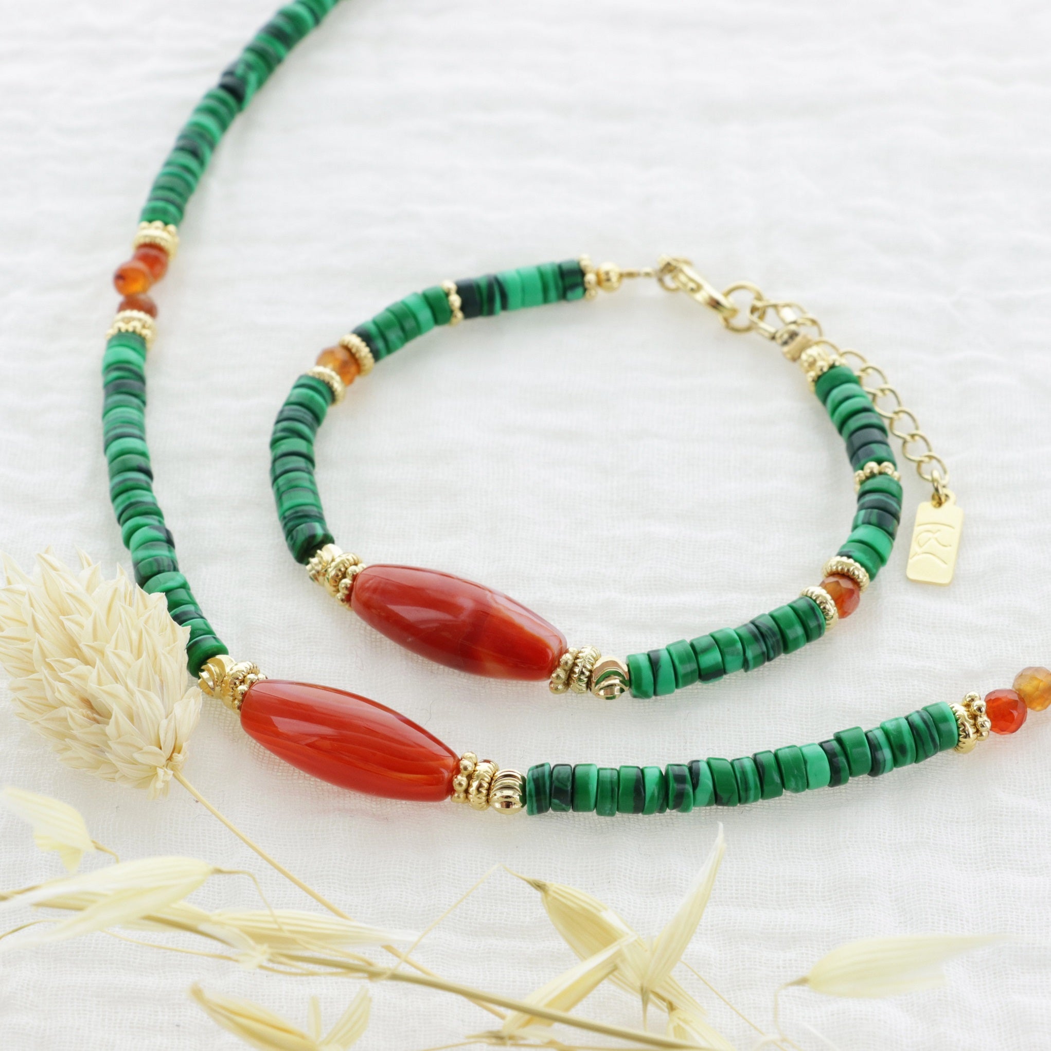 Leticia Ponti Zoé Collier perles plaqué or malachite cornaline