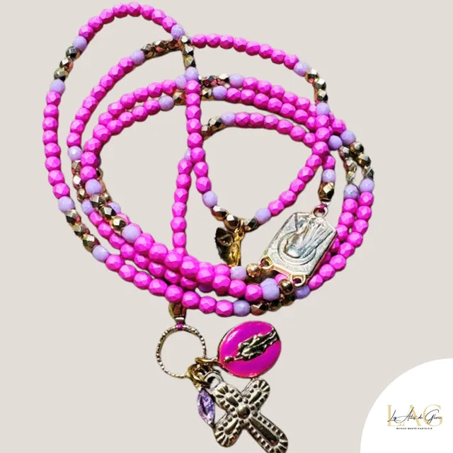 Les Ailes de Gloria Boho Pink collier sautoir rose