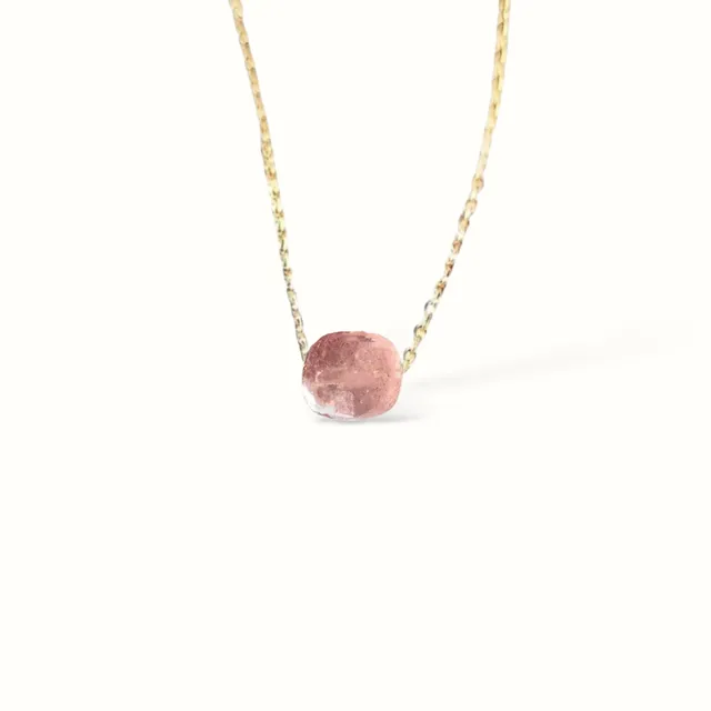 Ô PLUM SHENAA collier quartz fraise plaqué or 39-48 cm