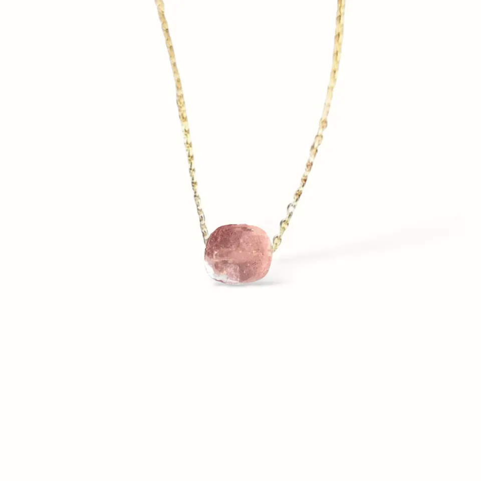 Ô PLUM SHENAA collier quartz fraise plaqué or 39-48 cm