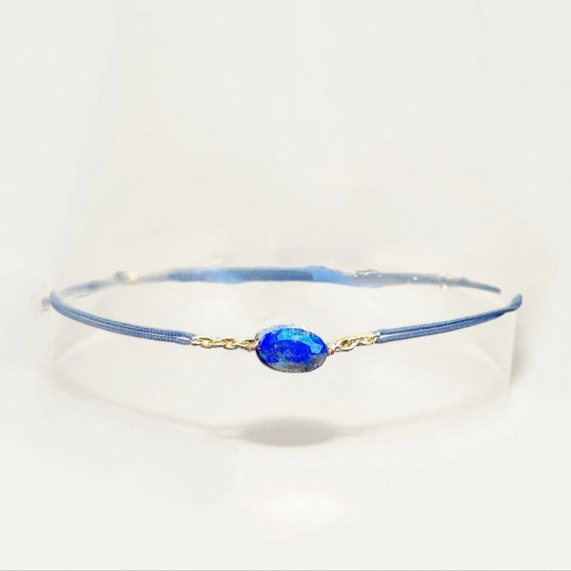 Ô PLUM Bracelet cordon lapis lazuli ovale plaqué or ajustable