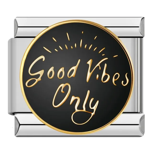 Les Ailes de Gloria Nos Wings Good Vibes charm message