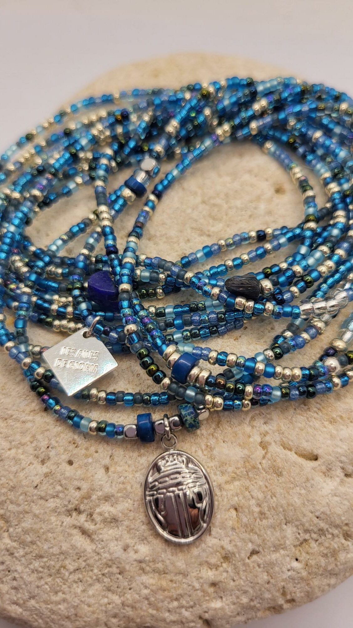 Les Ailes de Gloria Kheper bracelet multirangs doré