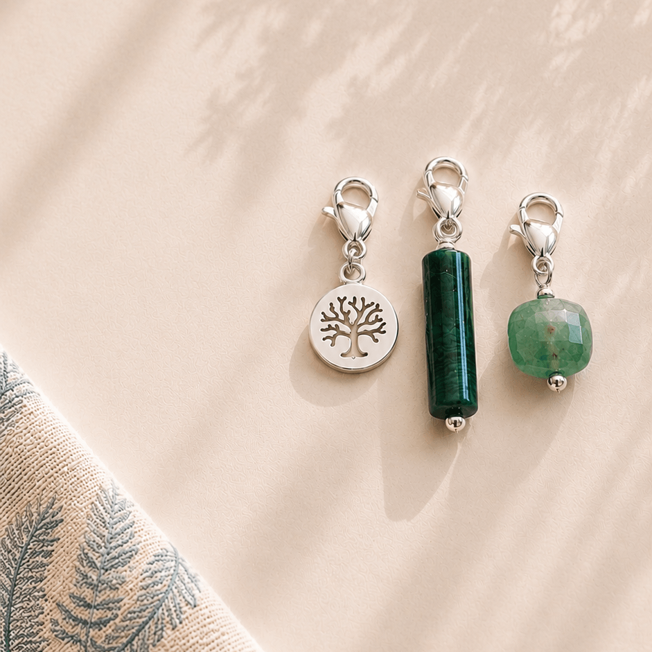 Ô Plum breloque aventurine plaqué or pierre verte 8 mm