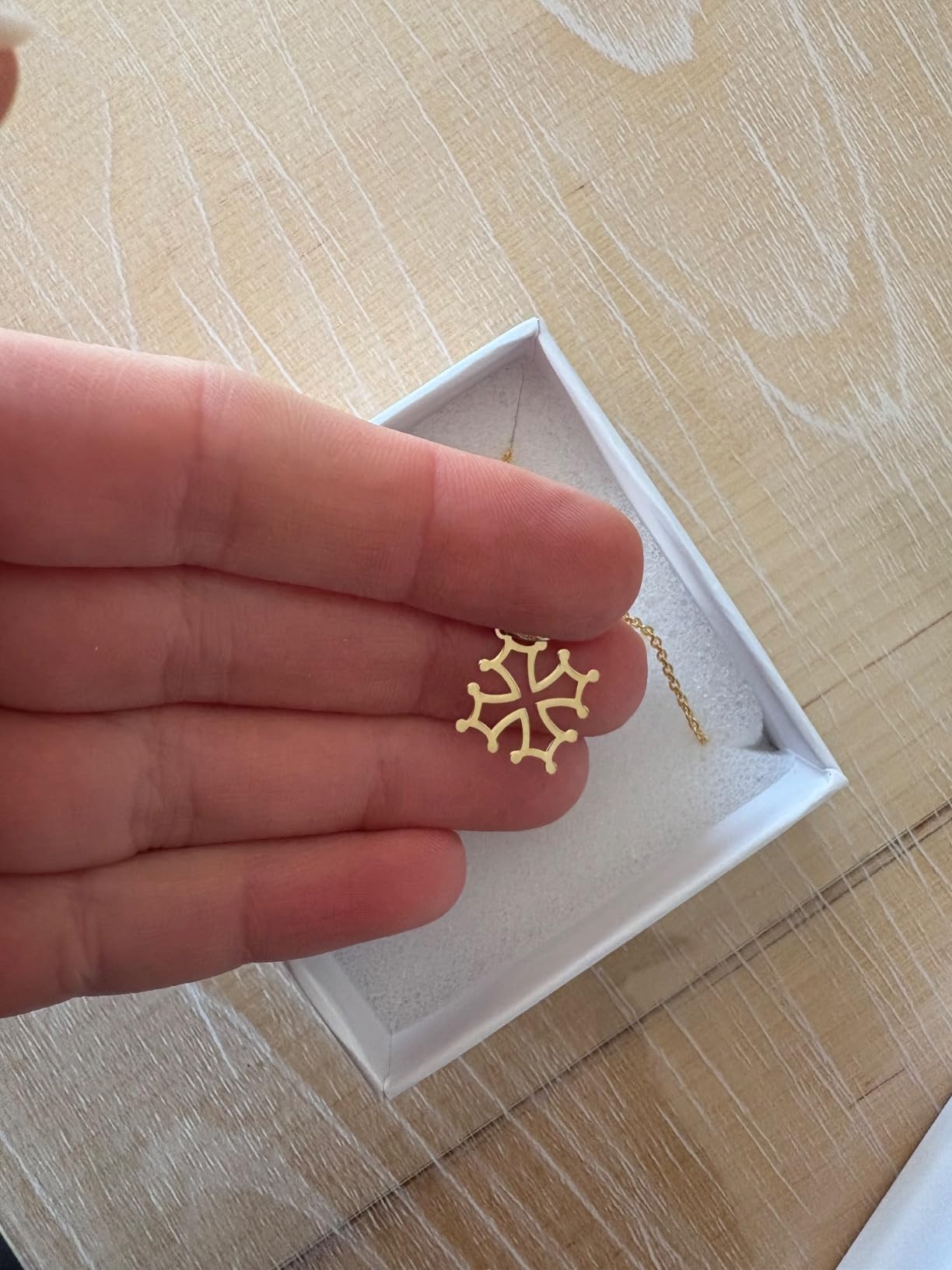 L'Atelier d'Azur Médaille Croix Occitane or 18 carats + chaîne