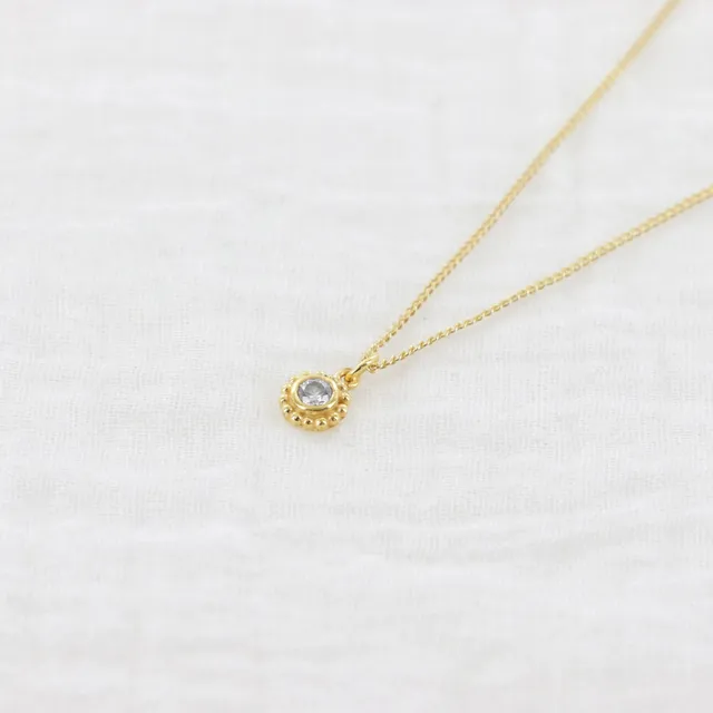 Leticia Ponti Tina collier zircon chaîne fine plaqué or 38 cm
