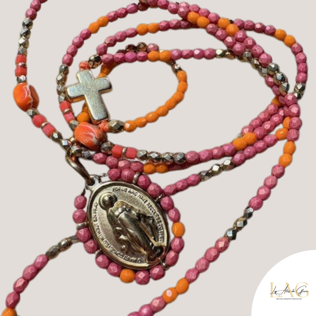Les Ailes de Gloria Ignis collier sautoir chapelet femme