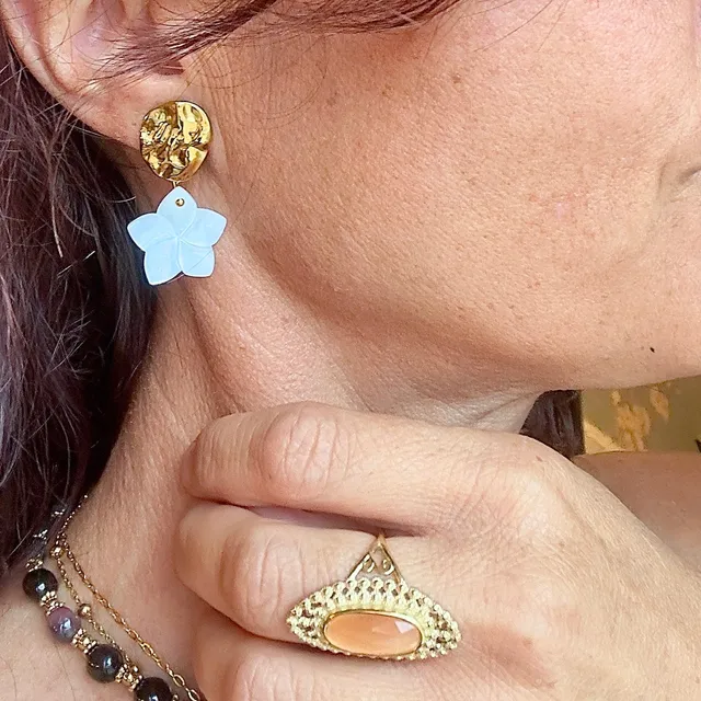 MAD SO CREATION Isis boucles d'oreilles doré nacre
