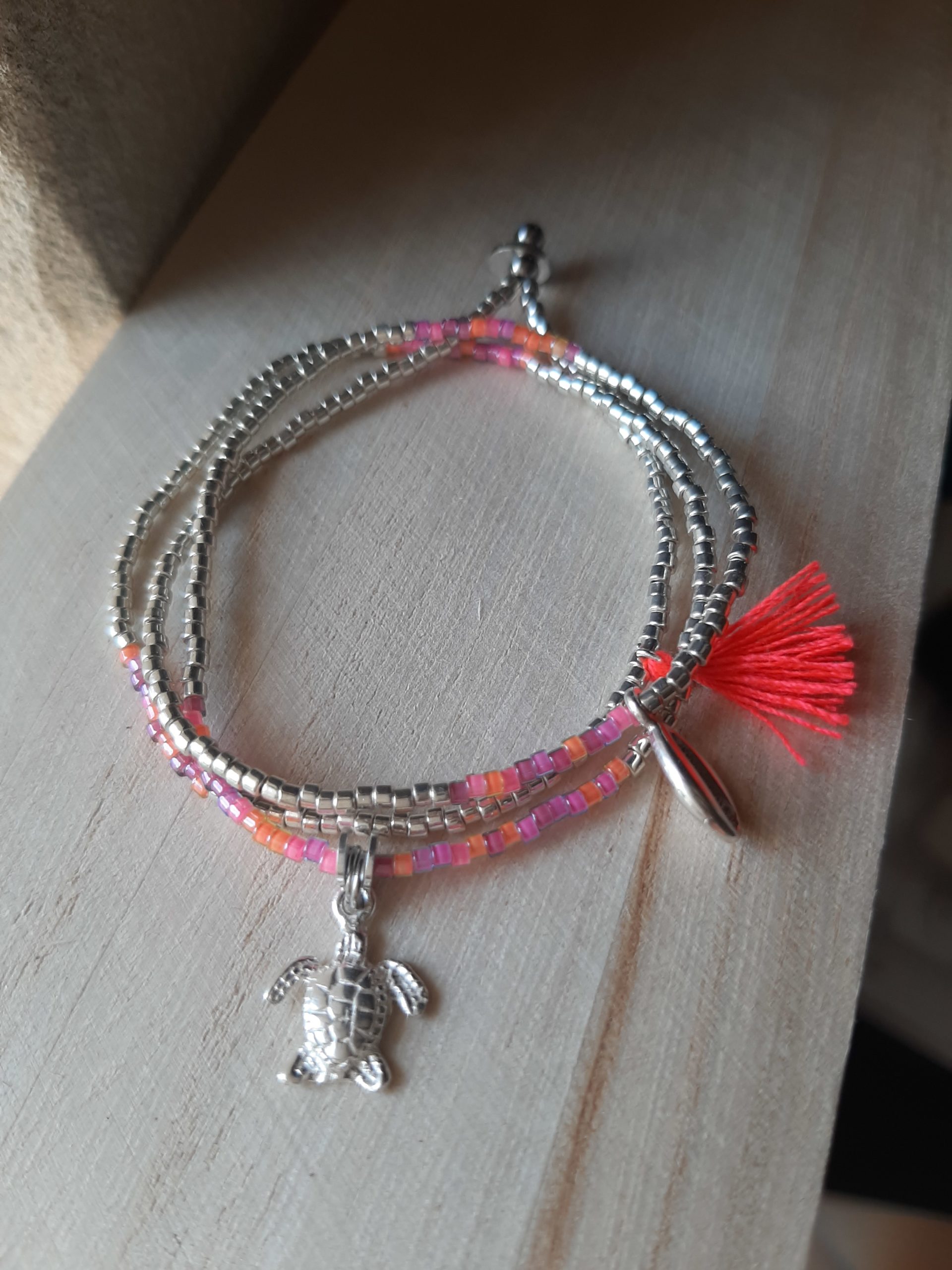 Les Ailes de Gloria Tortuga bracelet multirangs fantaisie femme