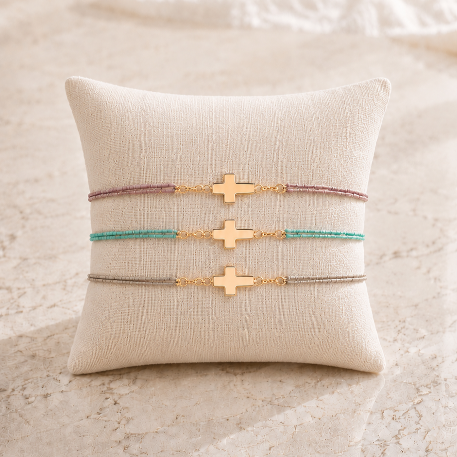 Ô PLUM Bracelets Cordon Croix bracelet réglable plaqué or