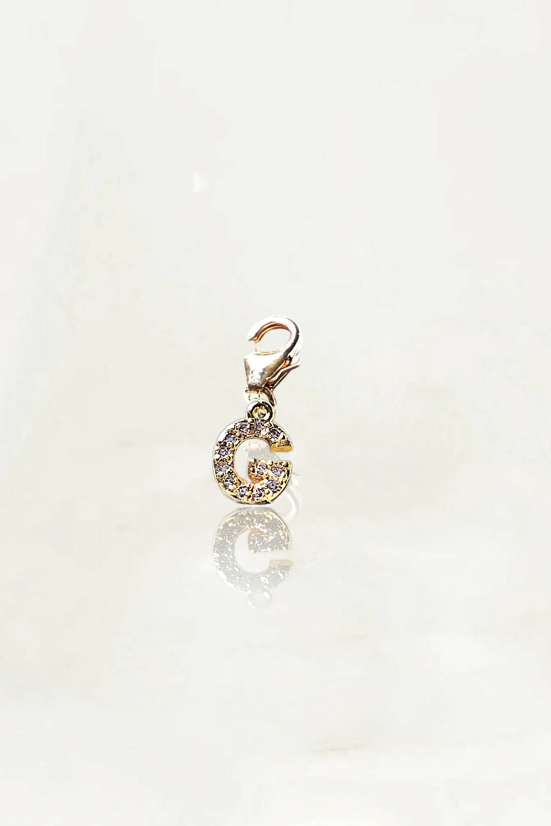 Ô PLUM Breloque Lettre G pendentif plaqué or zircons