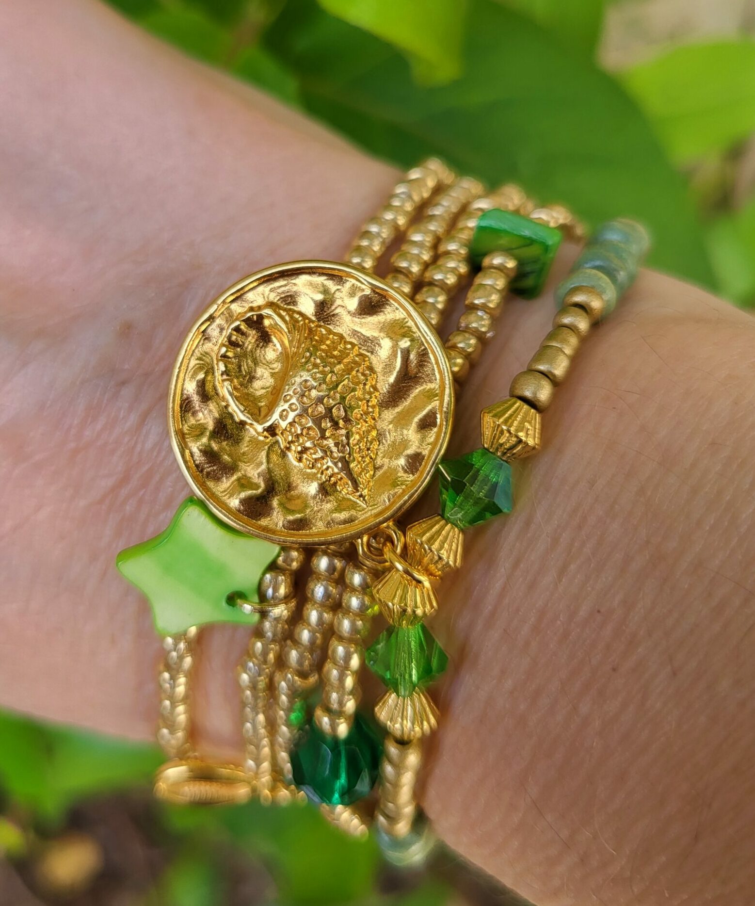 Les Ailes de Gloria Strombe XXL bracelet multirangs