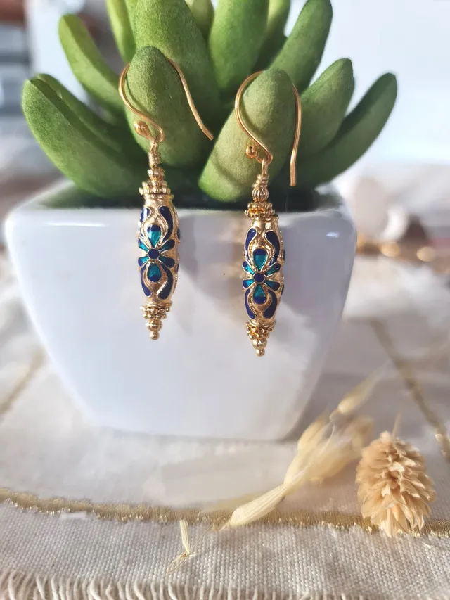 Leticia Ponti Amaia boucles Fleur émaillée perle dorée