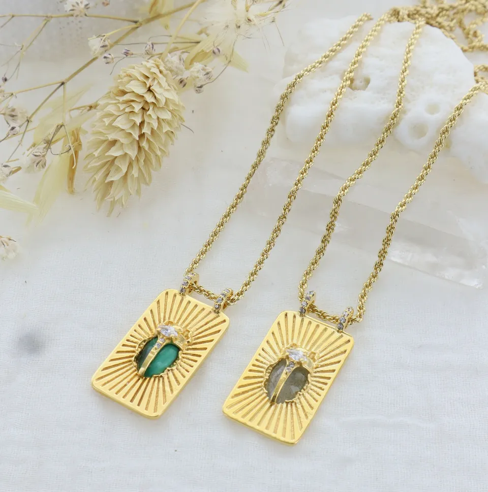 Leticia Ponti Scarabée porte bonheur collier malachite 40 cm