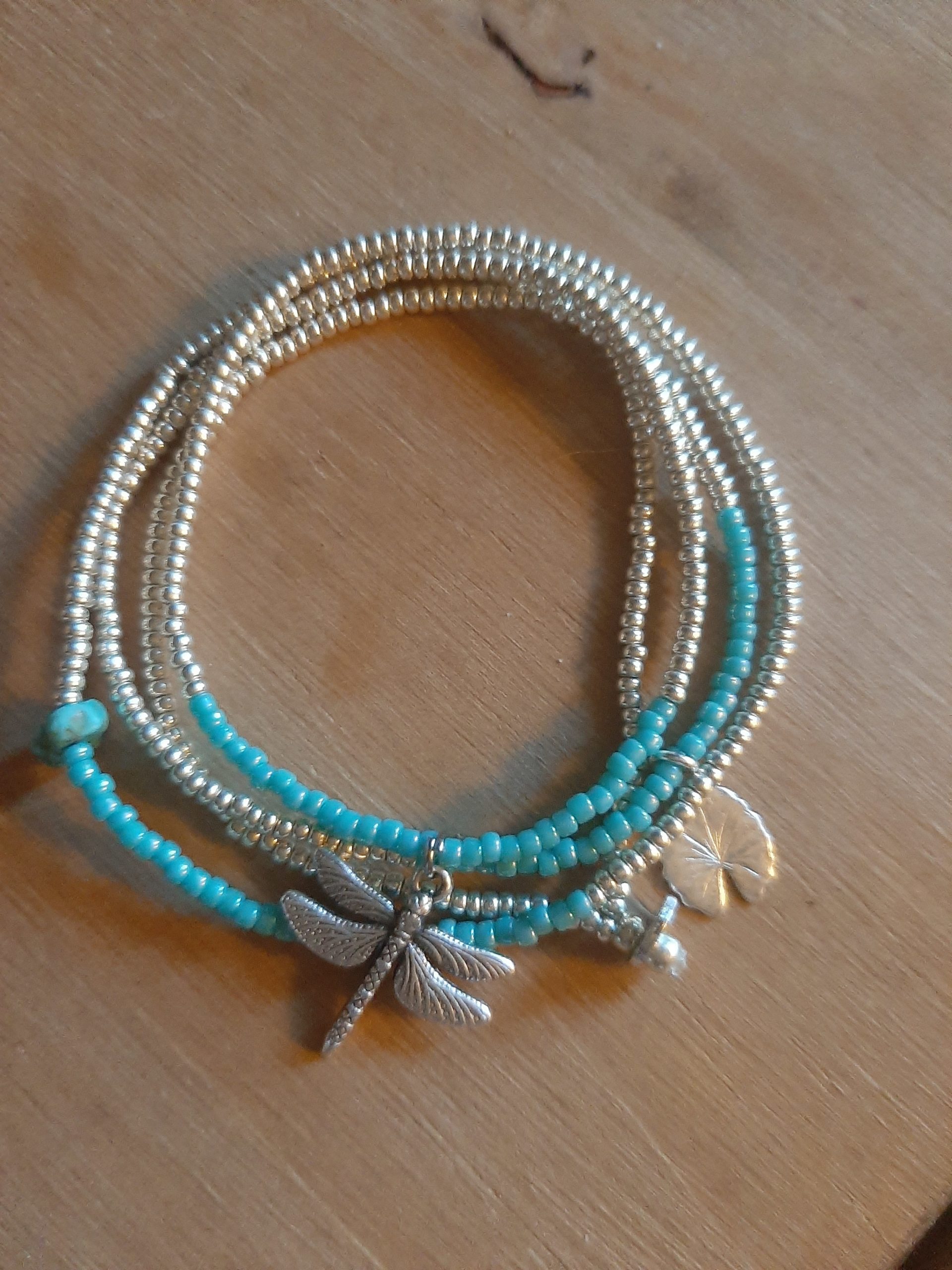 Les Ailes de Gloria Dragonfly bracelet multirangs femme fantaisie