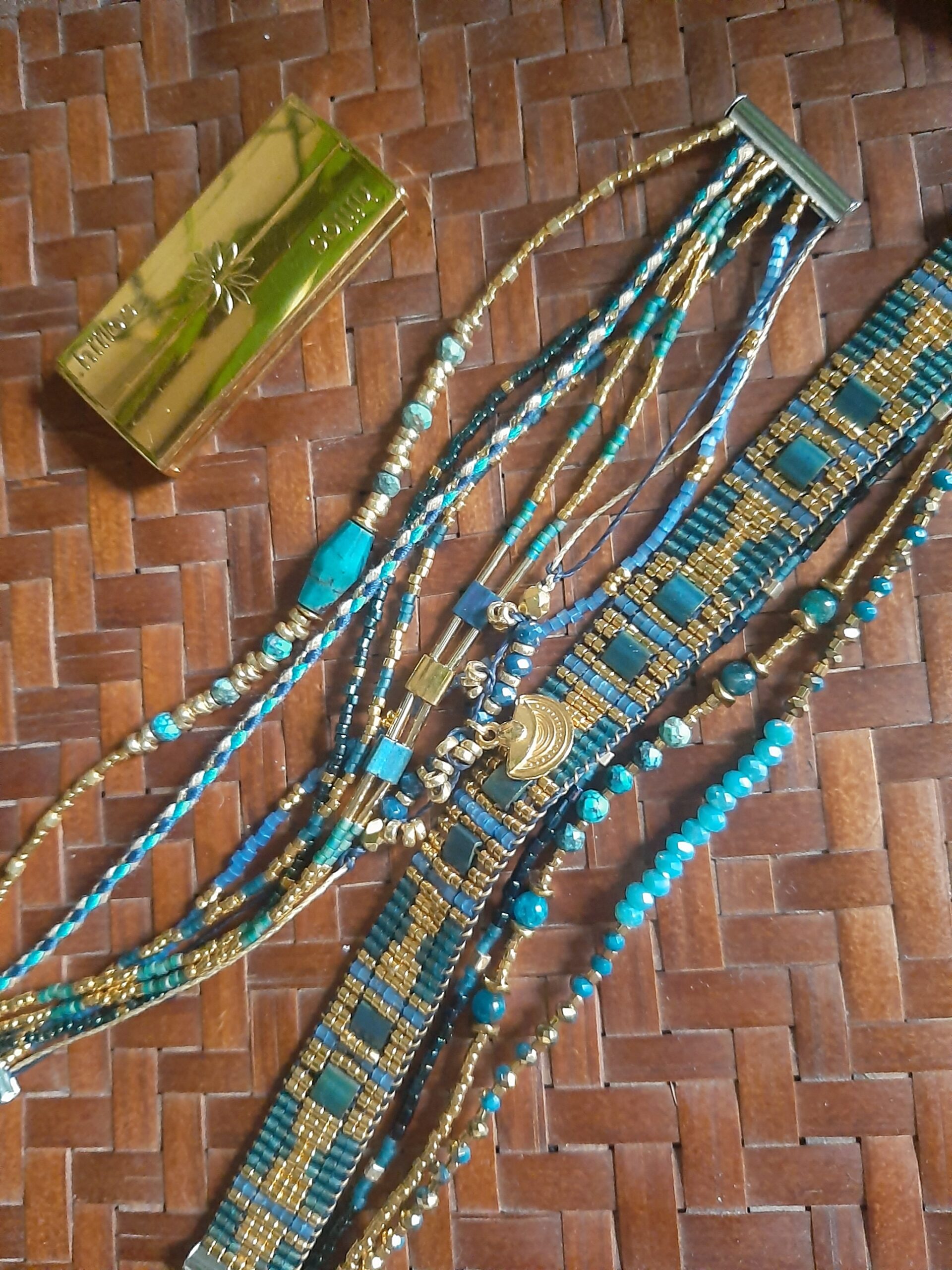Les Ailes de Gloria Bracelets Manchettes bracelet Doris cérémonie