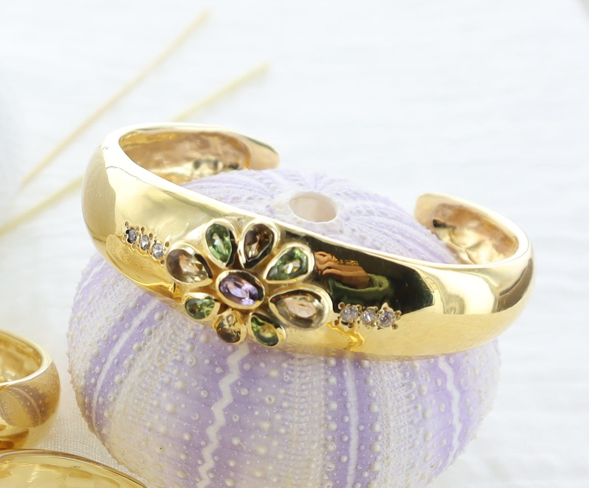 Leticia Ponti Lily manchette tourmaline ajustable plaqué or