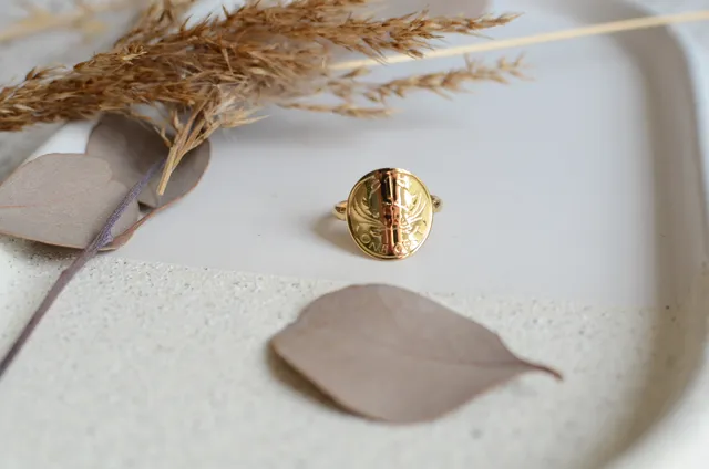 Le P’tit Franc Bagues Océan Seychelles bague crabe plaqué or