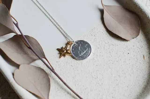 Le P’tit Franc Océan Canadien collier 10 cents or 45 cm