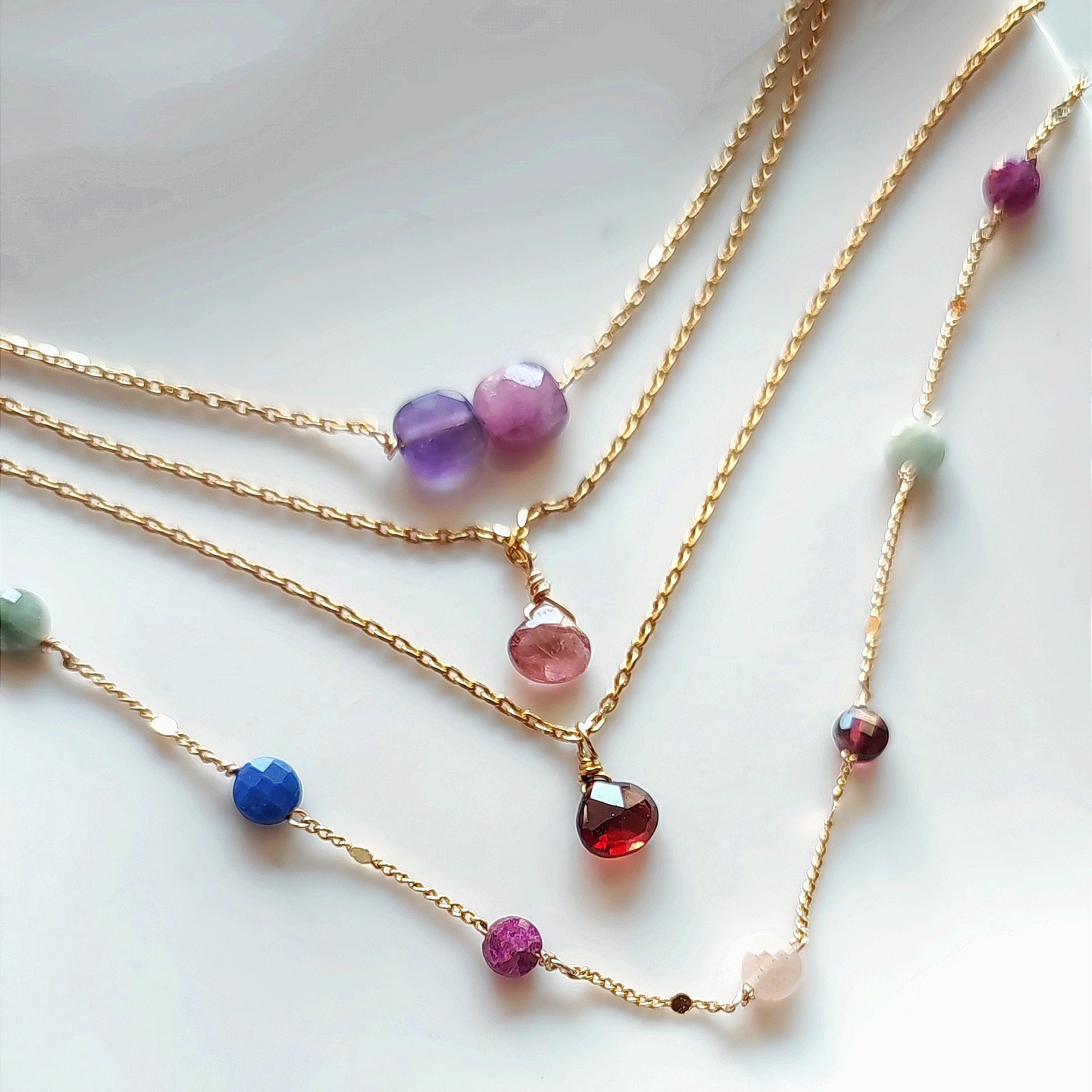 Ô PLUM ALIÉNOR collier rubis améthyste plaqué or 39/42 cm
