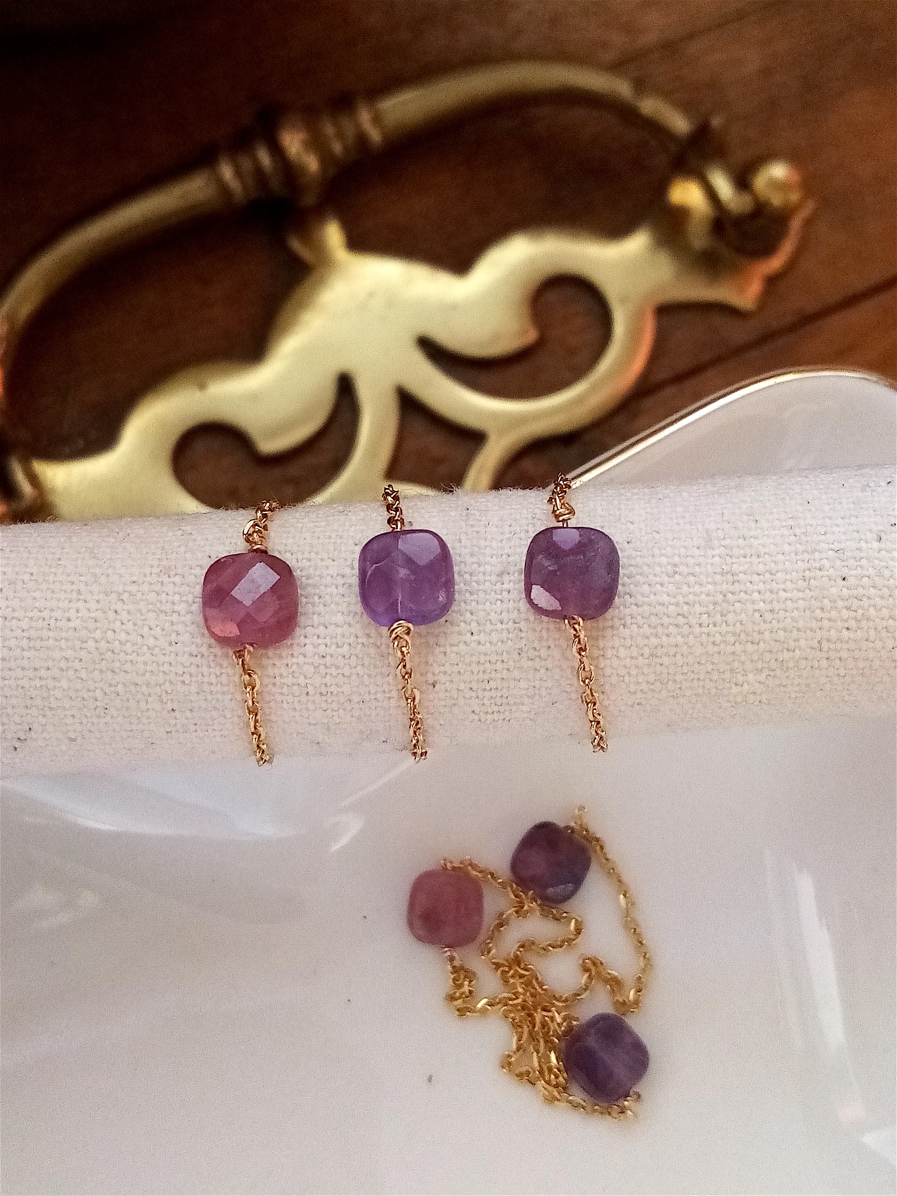 Ô PLUM Hanna bague chaîne rubis d'Inde plaqué or taille 52