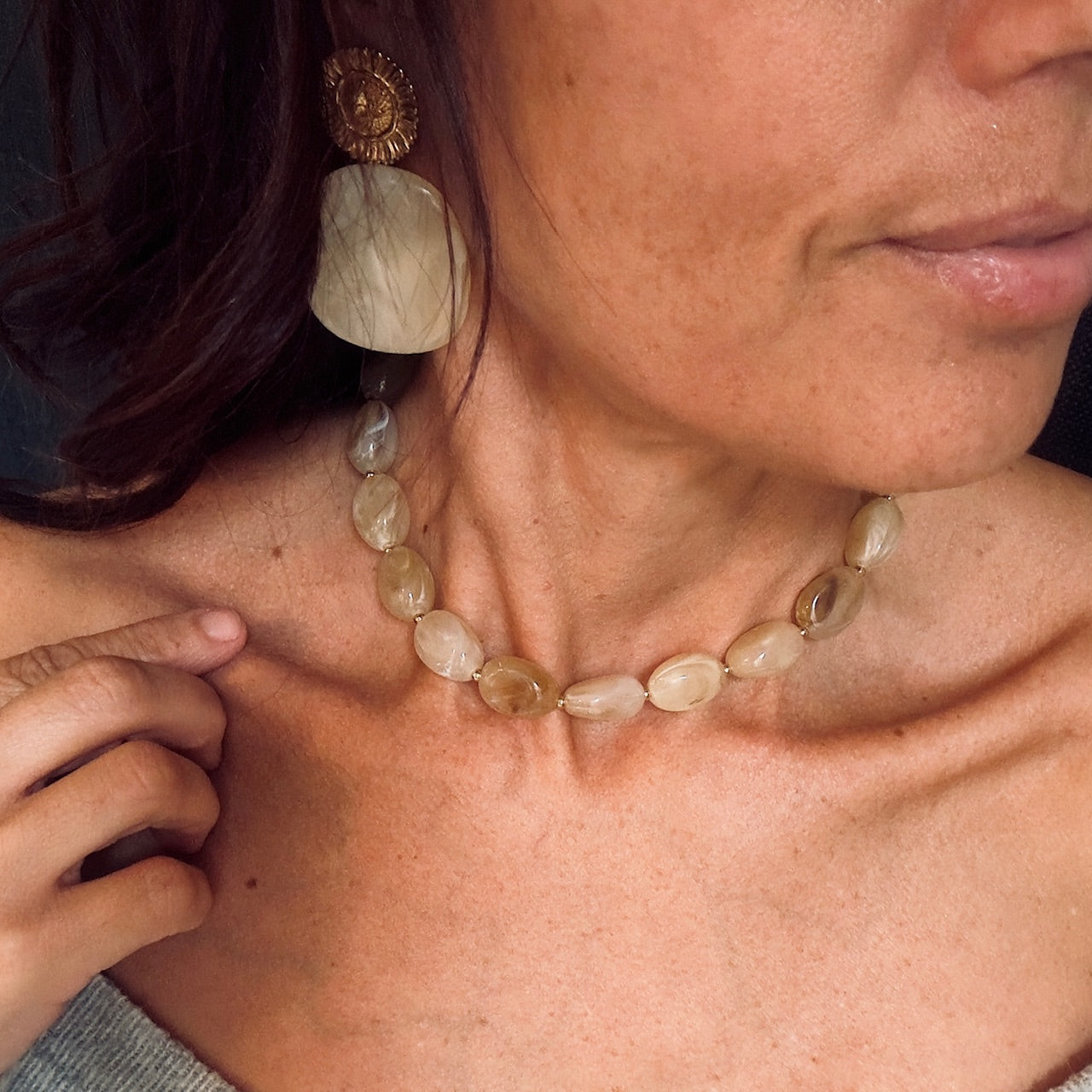 MAD SO CREATION Marbella collier marbré bordeaux 39 cm